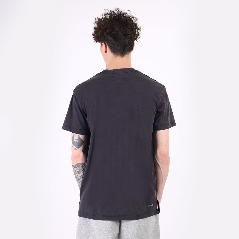 мужская серая футболка Jordan Dri-FIT Air Short-Sleeve Graphic Top DA2694-010 - цена, описание, фото 5